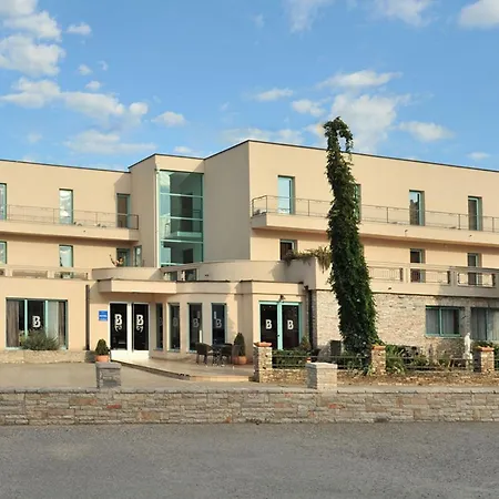 Branco Hotel 3*